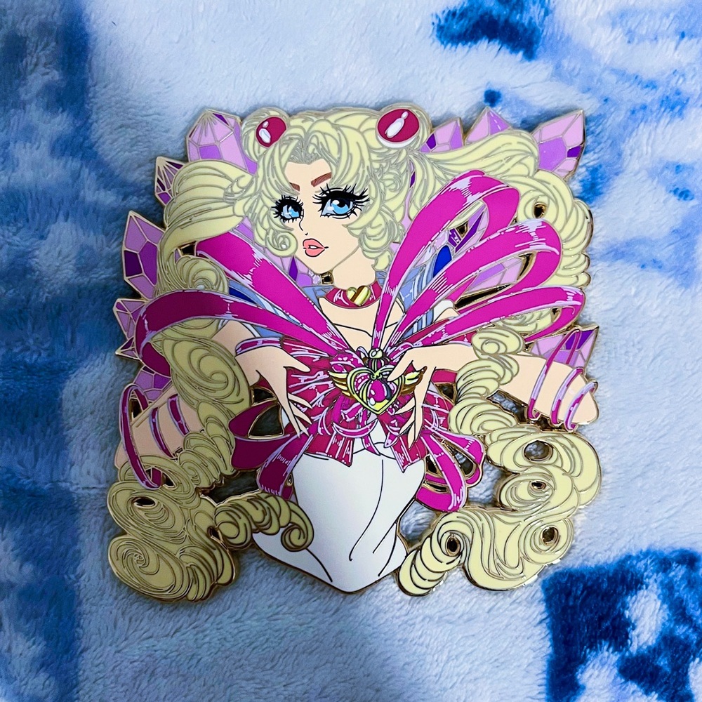 💖 Noddiart Sailor Moon Transformation Pin